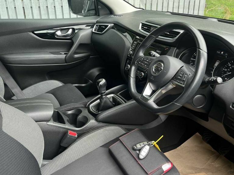 Nissan Qashqai N-connecta Dig-t SH69MGY Grey #6
