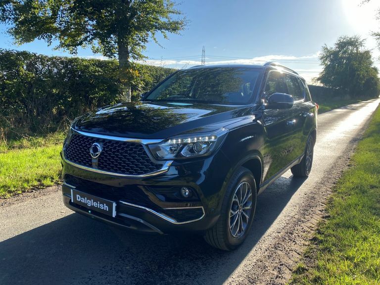 SsangYong Rexton Elx Auto Black #2