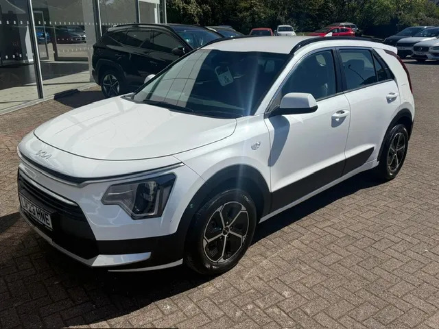 Kia Niro 1.6 Gdi Hybrid 2 Dct LM23HNE White #6