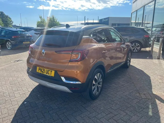 Renault Captur 1.0 Tce 100 S Edition Orange #3