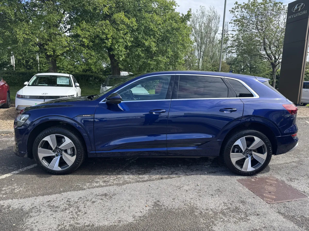 Audi E-tron 300Kw 55 Quattro 95Kwh S Line KY21MXM Blue #4