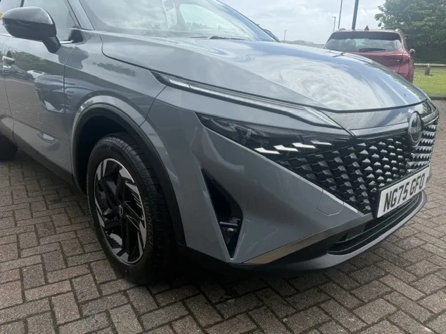 Nissan Qashqai 1.3 Dig-t Mh N-connecta NG75GFO Grey #6