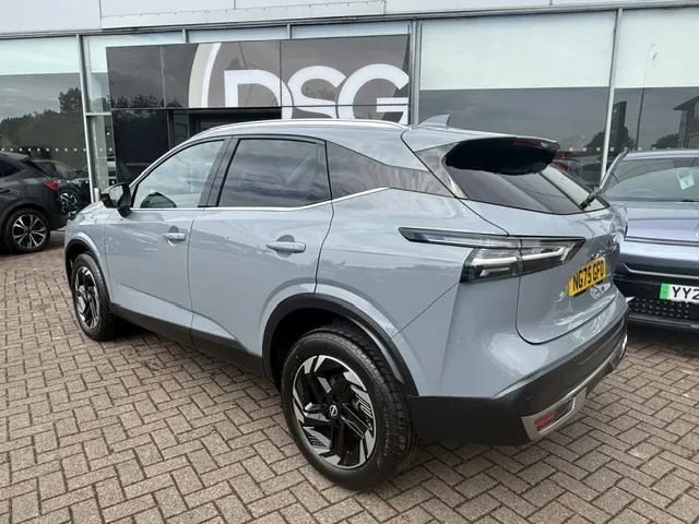 Nissan Qashqai 1.3 Dig-t Mh N-connecta NG75GFO Grey #3