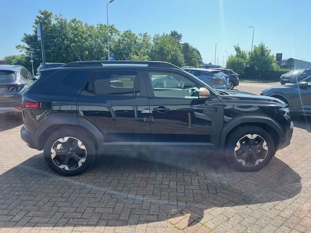 Dacia Duster 1.6 Hybrid 140 Extreme PK75FTO Black #5