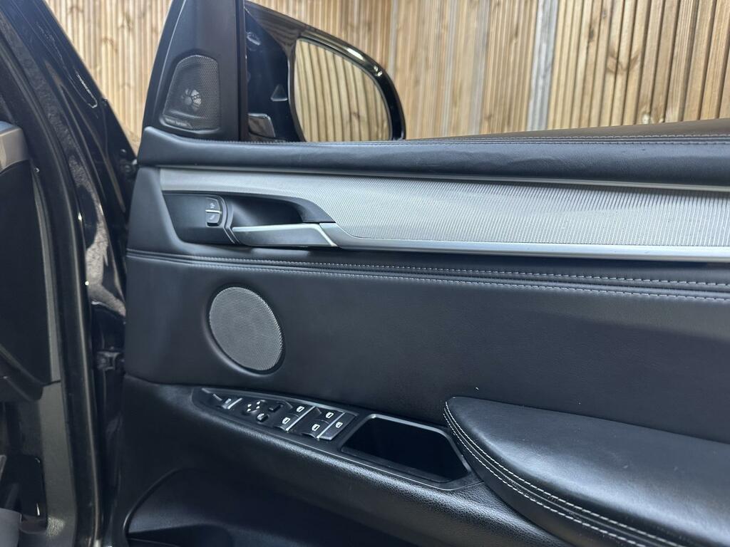 BMW X5 M 4.4L Null Black #28