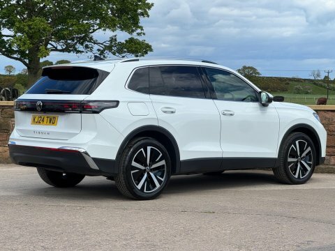 Volkswagen Tiguan 2.0 Tdi Elegance KJ24TWD White #4