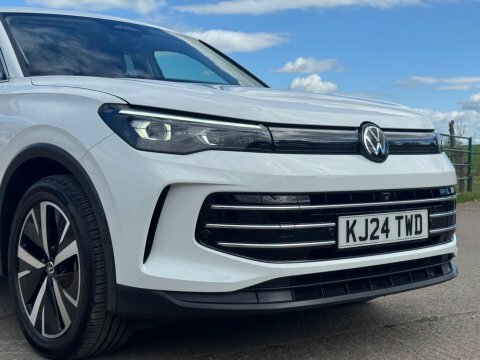 Volkswagen Tiguan 2.0 Tdi Elegance KJ24TWD White #6