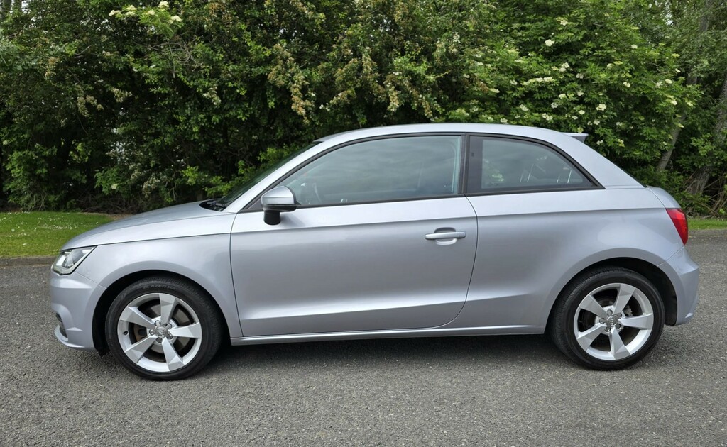 Audi A1 1.6 Tdi Sport 2015 Silver #6