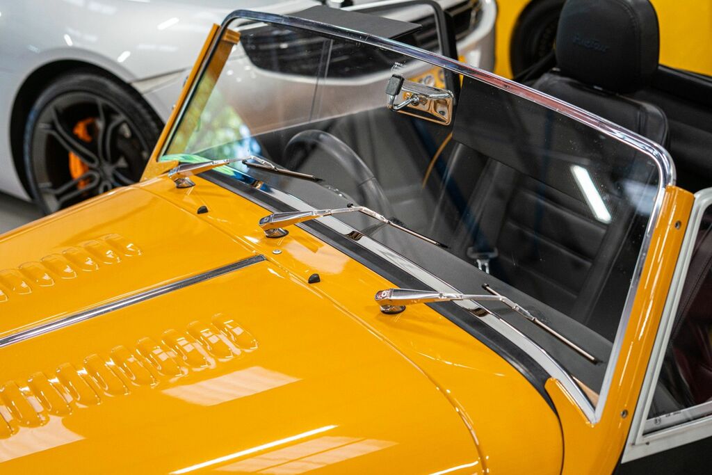 Morgan Plus Four Four 2020 20 Gold #11
