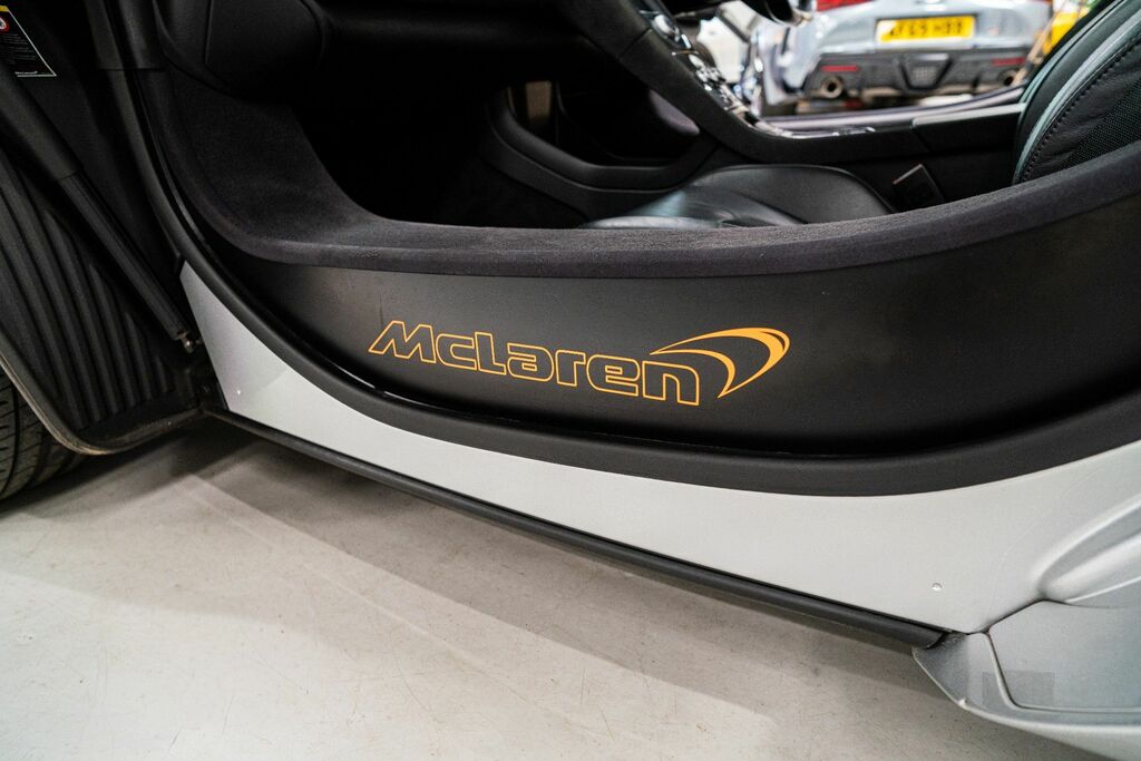 McLaren 12C Coupe Orange #12