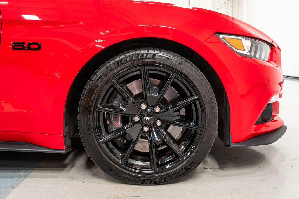 Ford Mustang 2018 5.0 V8 Gt Shadow Edition Fastback CU68OJB Red #3