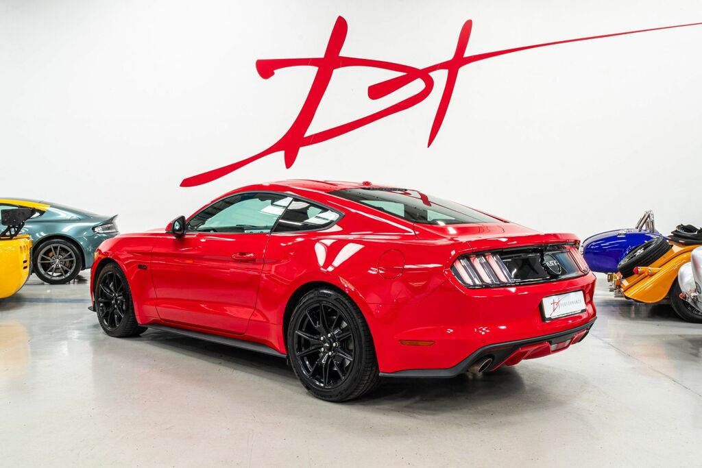 Ford Mustang 2018 5.0 V8 Gt Shadow Edition Fastback Red