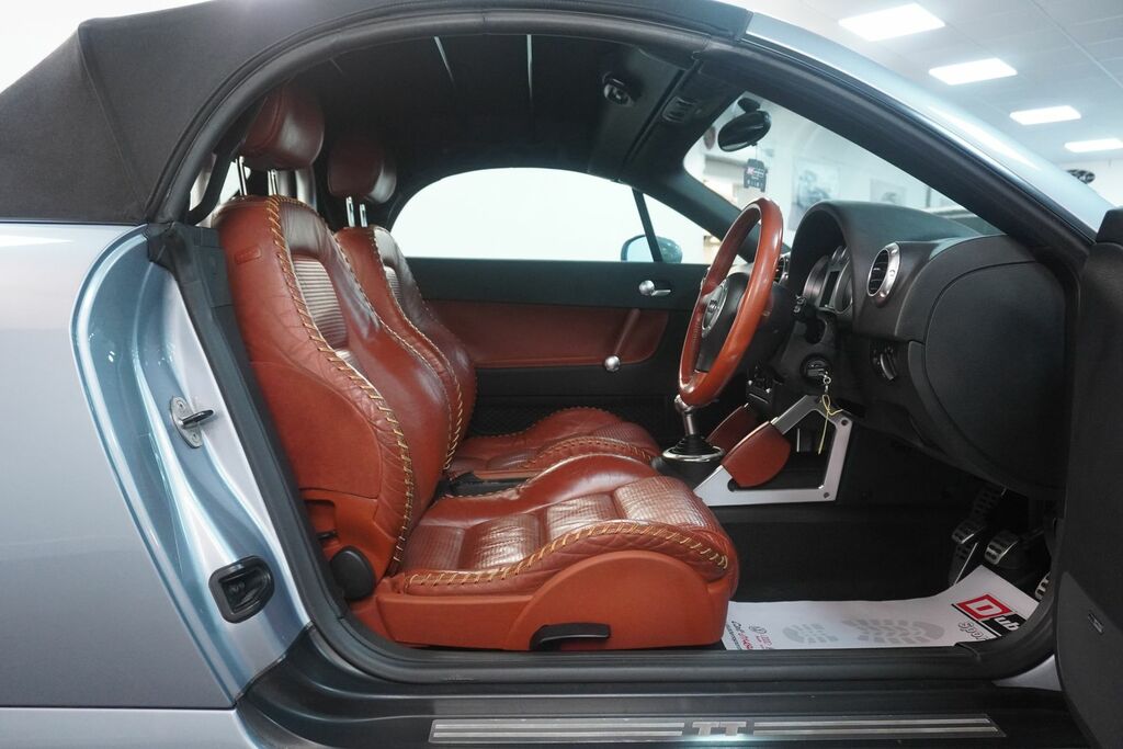 Audi TT Convertible Silver #18