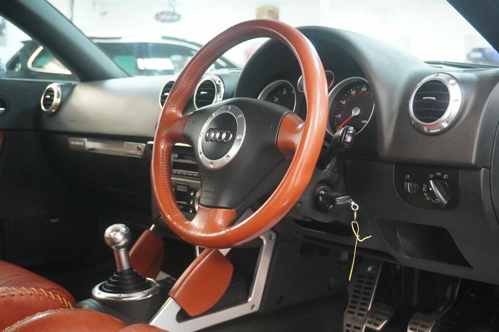 Audi TT Convertible Silver #17