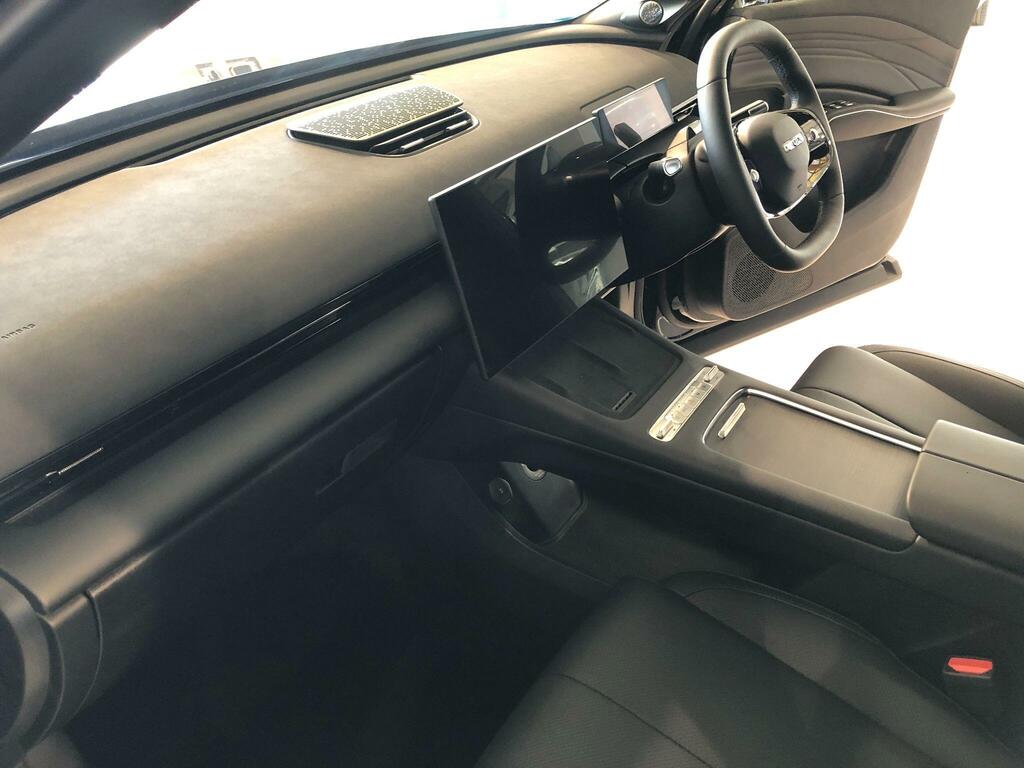Omoda 7 1.5T Shs 18.4Kwh Noble Suv Plug-in Hybr FY26LZT Green #6