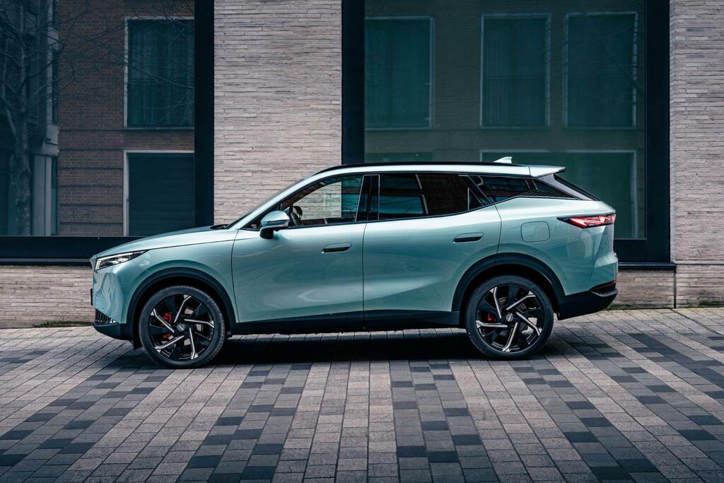 Omoda 7 1.5T Shs 18.4Kwh Noble Suv Plug-in Hybr FY26LZT Green #3