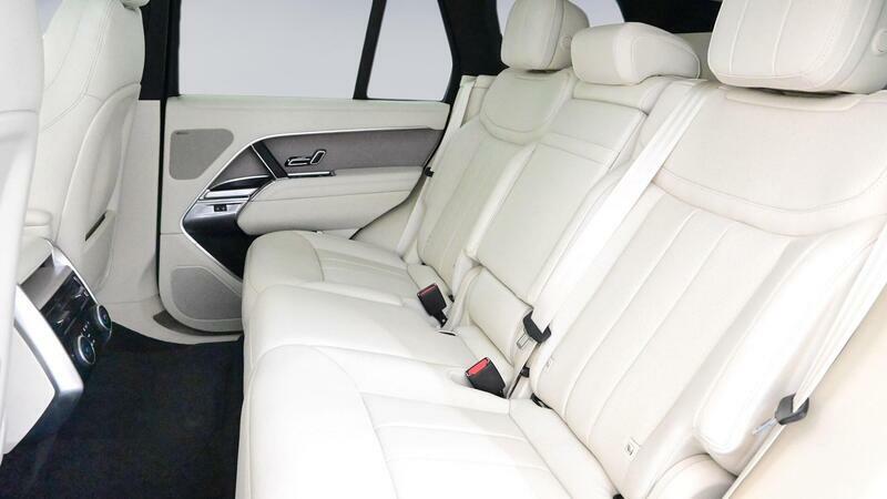 Land Rover Range Rover 3.0 P440e Hse FV72WLC Gold #4
