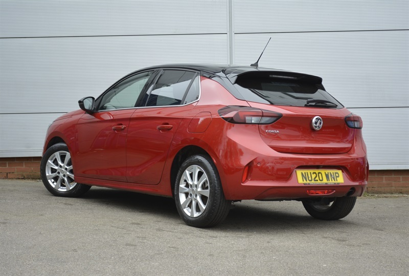 Vauxhall Corsa 1.5 Turbo D Elite Nav Hatchback Red #4