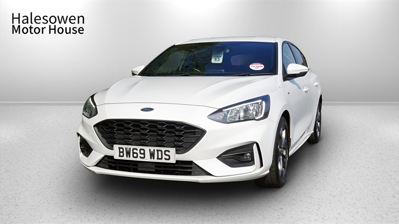 Ford Focus 1.0T Ecoboost St-line Hatchback BW69WDS White #6