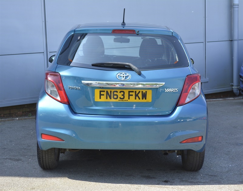 Toyota Yaris 1.33 Dual Vvt-i Tr Hatchback Eur FN63FKW Blue #5
