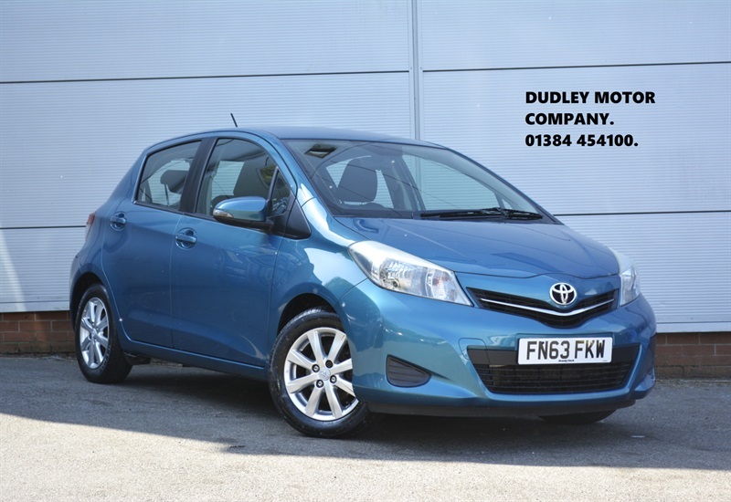 Toyota Yaris 1.33 Dual Vvt-i Tr Hatchback Eur Blue