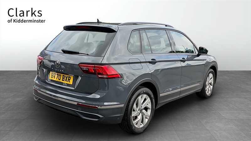 Volkswagen Tiguan 1.5 Tsi Life Suv Dsg Euro 6 Ss 150 BT70BXR Grey #3