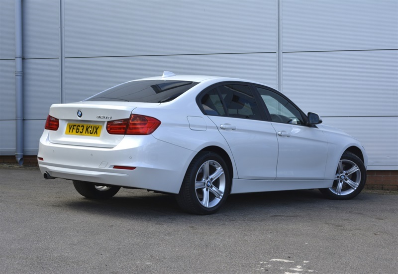 BMW 3 Series 2.0 320D Se Saloon Euro 5 Ss White #6
