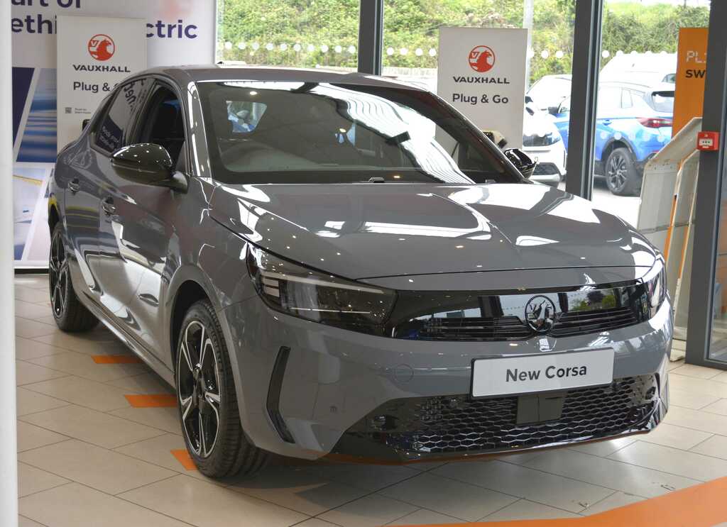 Vauxhall  Se Euro 6 Grey #2