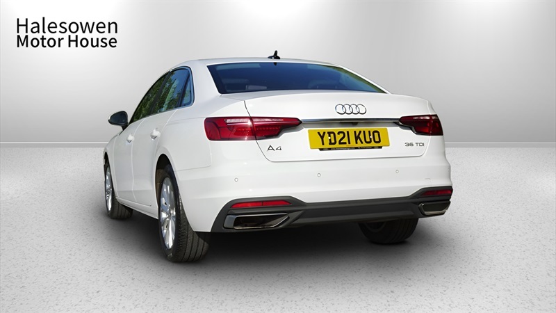 Audi A4 2.0 Tdi 35 Technik Saloon S Tronic Euro YD21KUO White #4