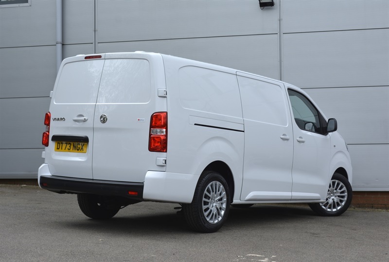 Vauxhall Vivaro 1.5 Turbo D 2900 Pro Panel Van 6Dr L DT73NGX White #5