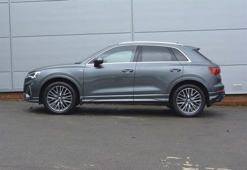 Audi Q3 2.0 Tdi 35 S Line Suv S Tronic Euro 6 KT19KWH Grey #3