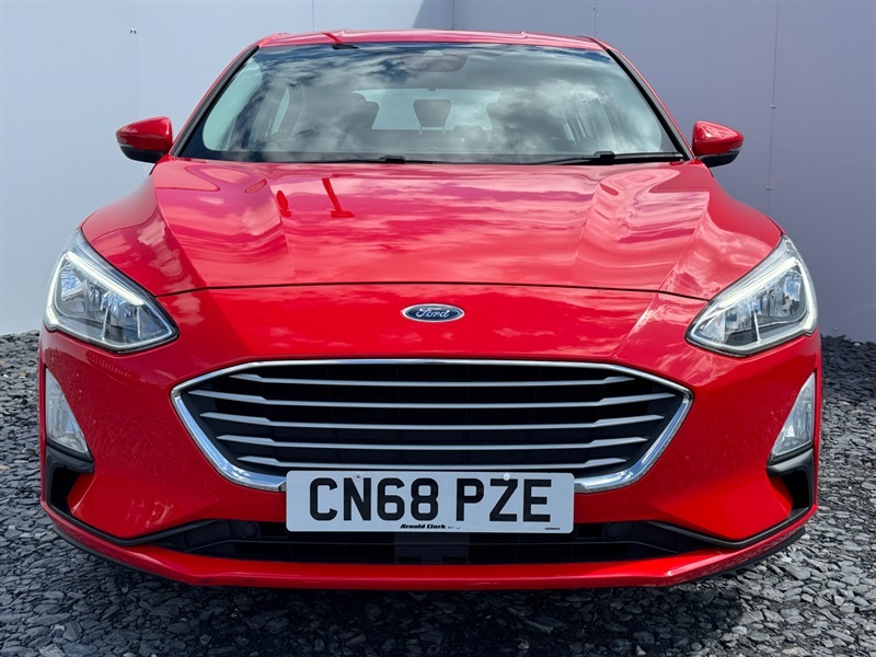 Ford Focus 1.0T Ecoboost Zetec Hatchback Eu CN68PZE Red #2
