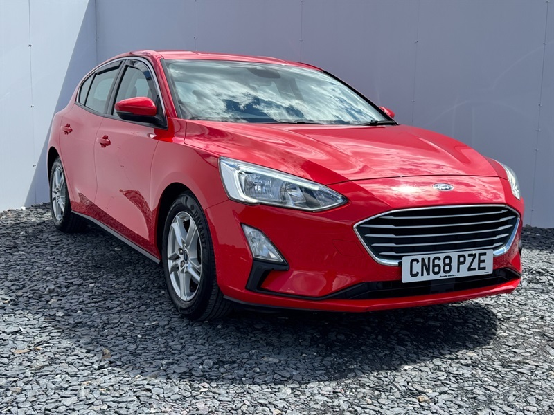 Ford Focus 1.0T Ecoboost Zetec Hatchback Eu Red