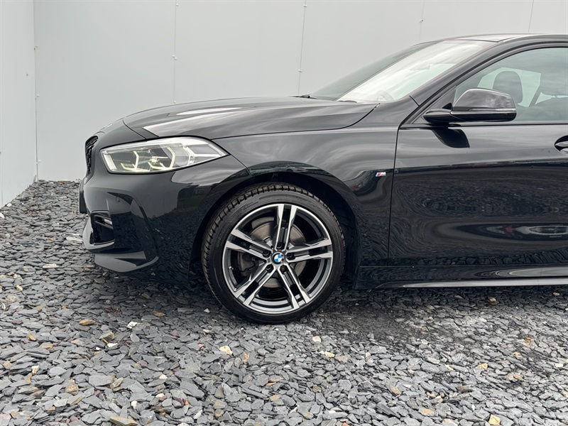 BMW 1 Series 1.5 118I M Sport Lcp Hatchback Dct Eu LK23HZV Black #5