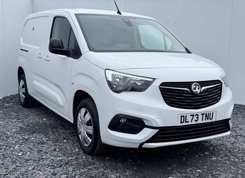 Vauxhall Combo 1.5 Turbo D 2300 Pro Panel Van 6Dr L White