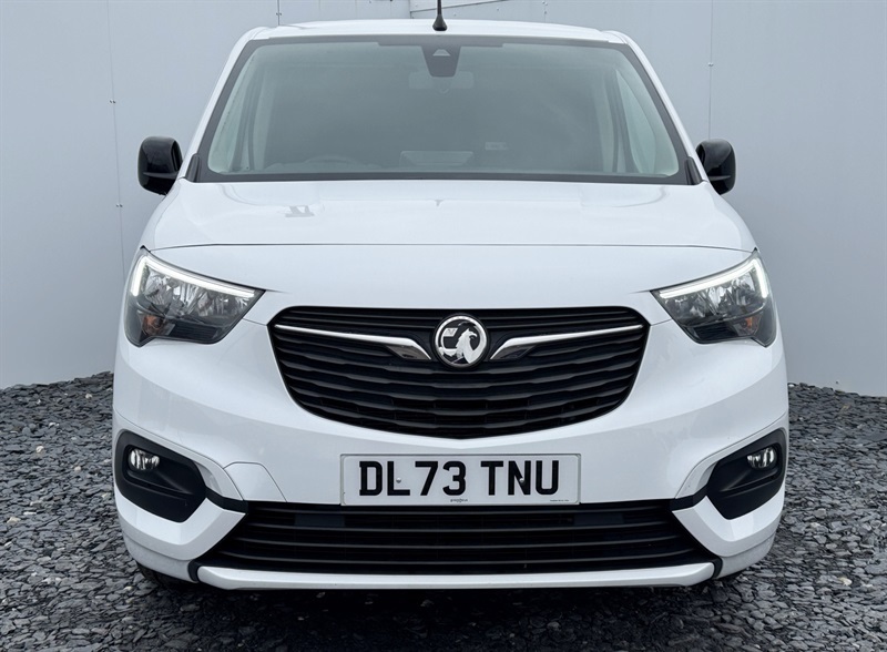 Vauxhall Combo 1.5 Turbo D 2300 Pro Panel Van 6Dr L White #2
