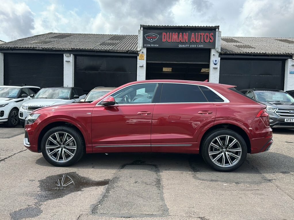 Audi Q8 3L S Line EL14ARA Red #4