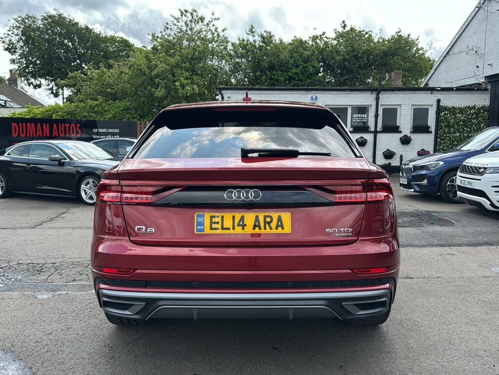 Audi Q8 3L S Line EL14ARA Red #6