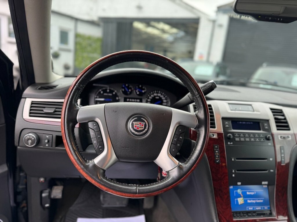 Cadillac Escalade  Black #13