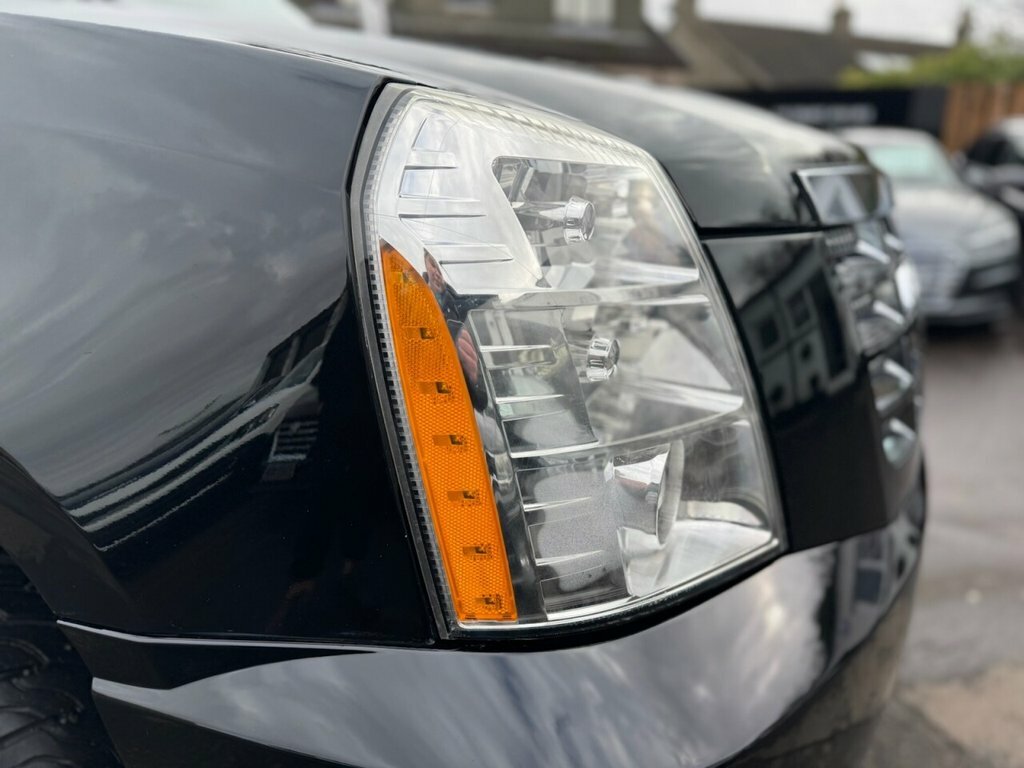 Cadillac Escalade  Black #33