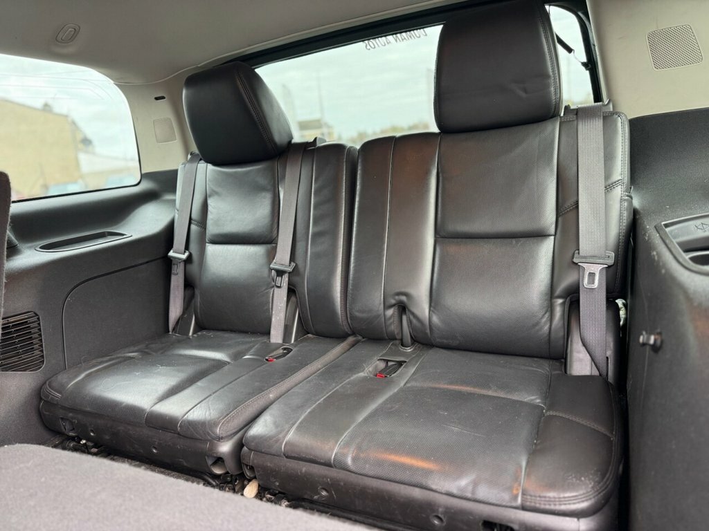 Cadillac Escalade  Black #10