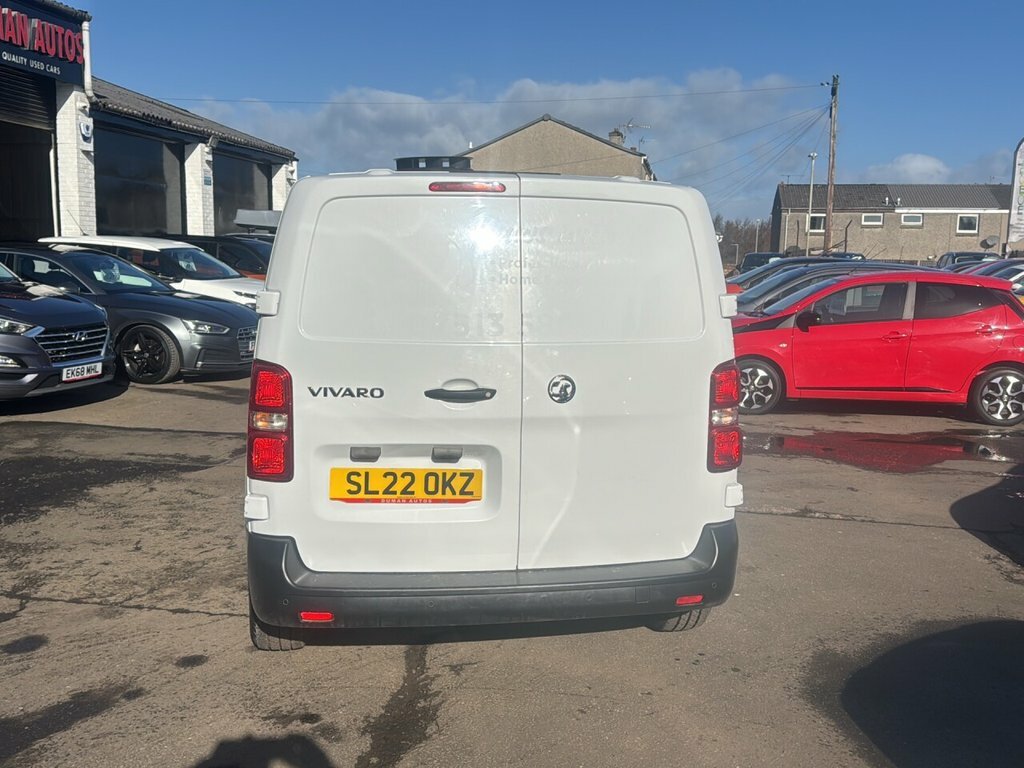 Vauxhall Vivaro 1.5L Dynamic 6Dr SL22OKZ White #5