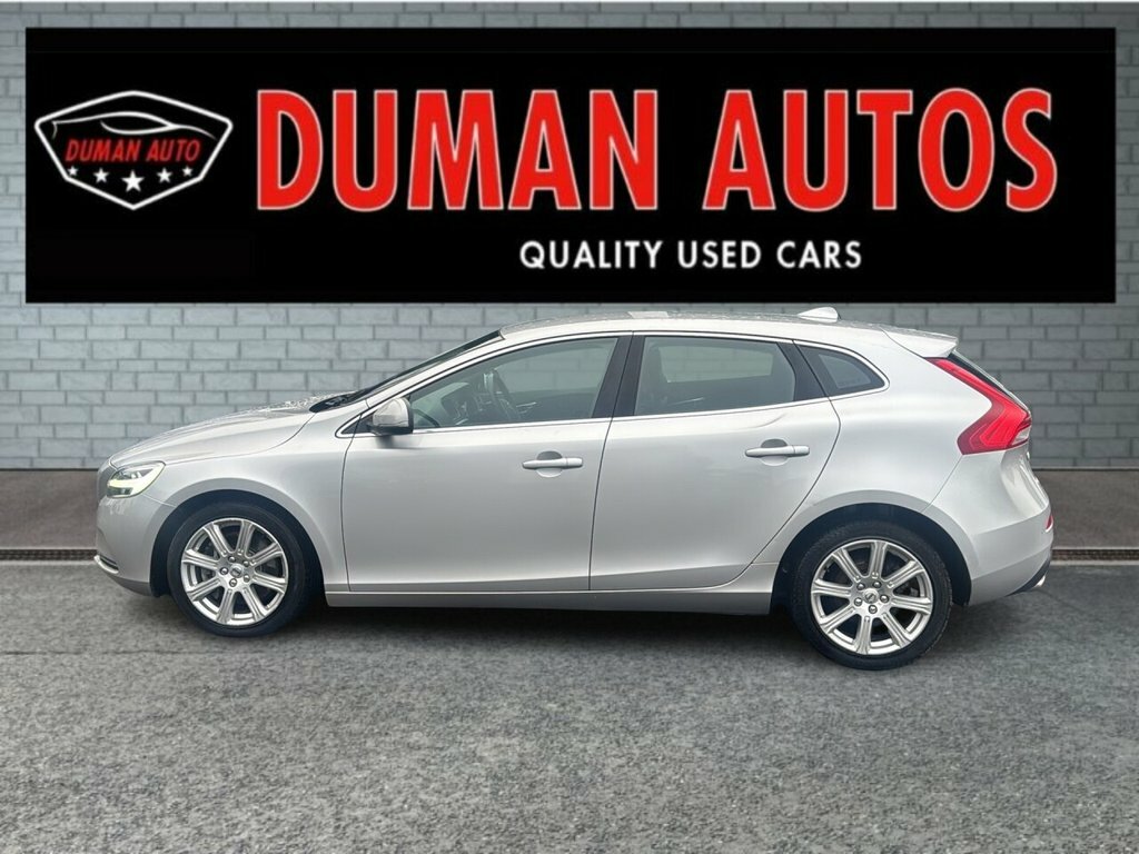 Volvo V40 2L Inscription SP68FOU Silver #4