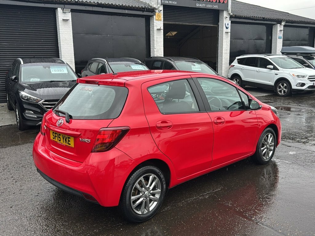 Toyota Yaris 1.3L Icon Red #6