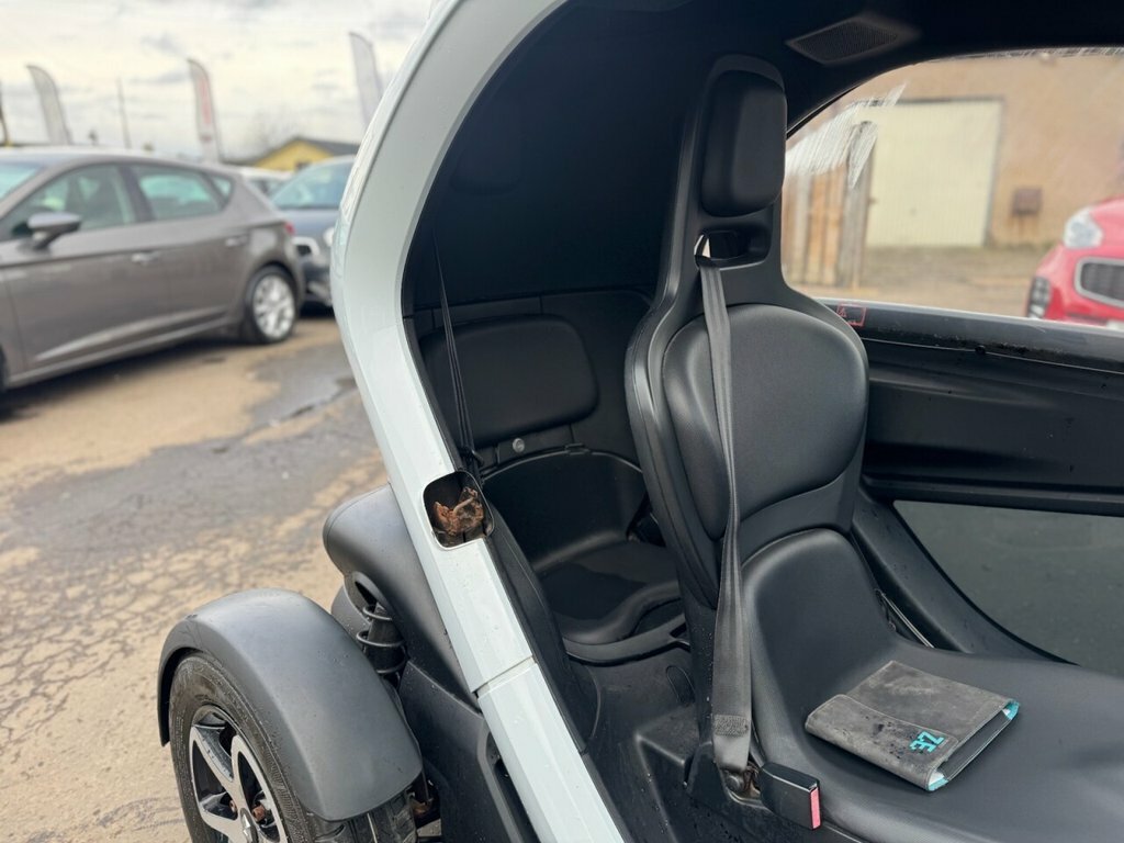 Renault Twizy 0.0 Technic 17 Bhp White #13