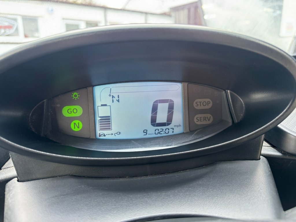 Renault Twizy 0.0 Technic 17 Bhp White #10