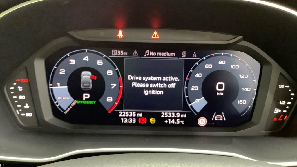Audi Q3 1.5L Black Edition YC23SKJ White #2