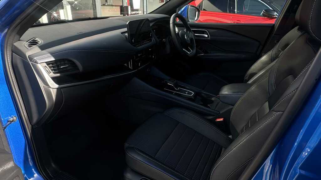 Nissan Qashqai Tekna Dig-t Mhev AE71YLW Blue #2