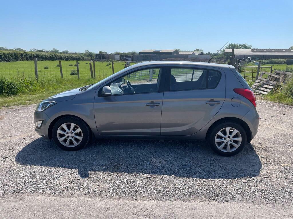 Hyundai I20 1.4 Active Euro 5 Grey #5