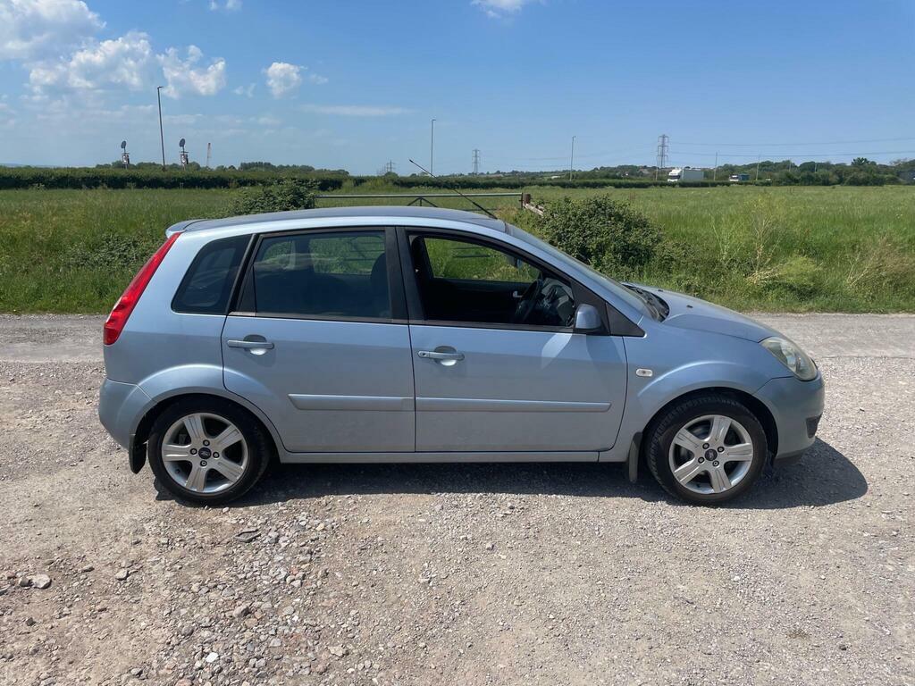 Ford Fiesta 1.4 Zetec Climate BV07YNH Blue #4